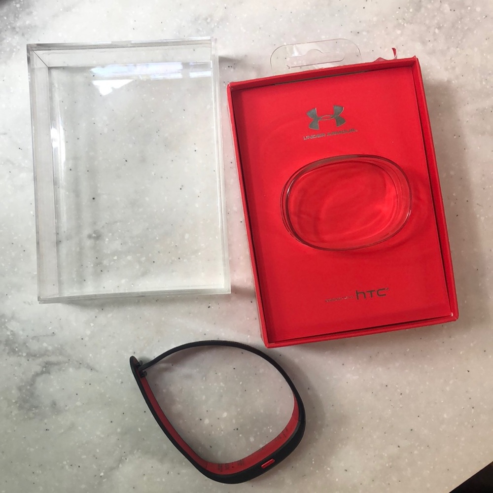 Under armour fit bit